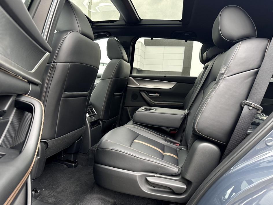 new 2025 Mazda CX-70 car, priced at $53,202