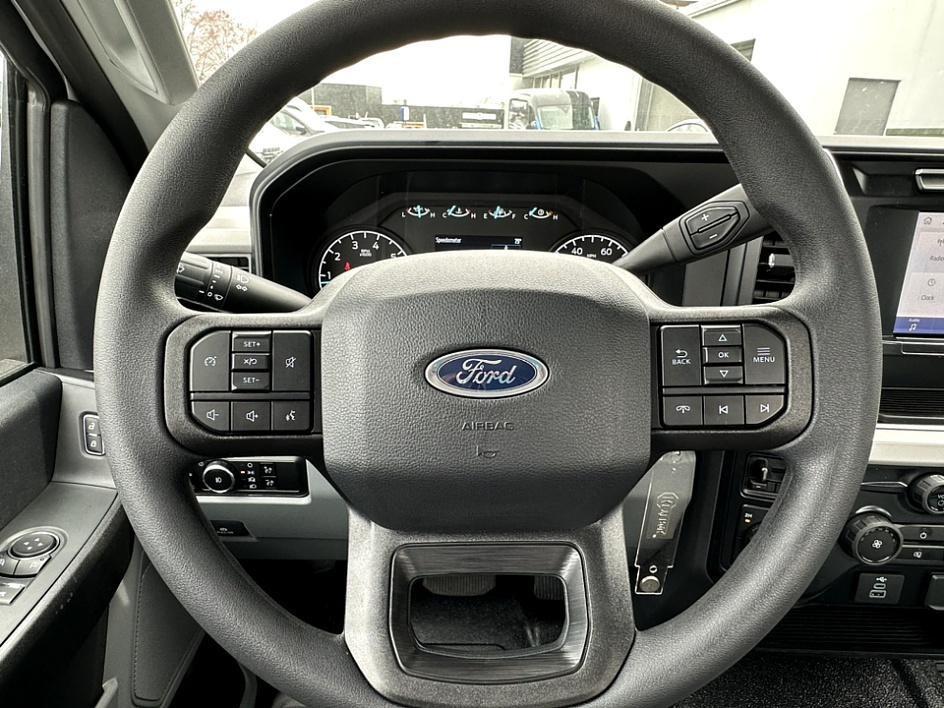 new 2024 Ford F-250 car, priced at $40,865