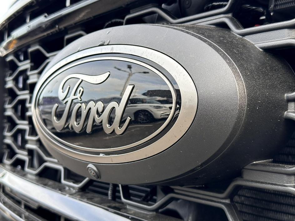 new 2025 Ford F-250 car, priced at $85,926