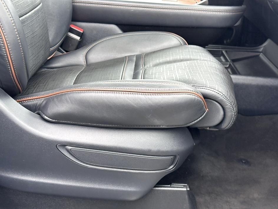 used 2022 Lincoln Navigator L car, priced at $62,750
