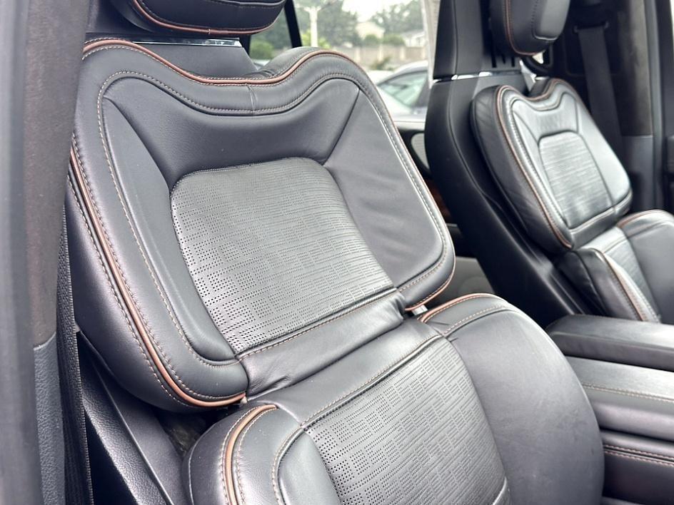 used 2022 Lincoln Navigator L car, priced at $62,750