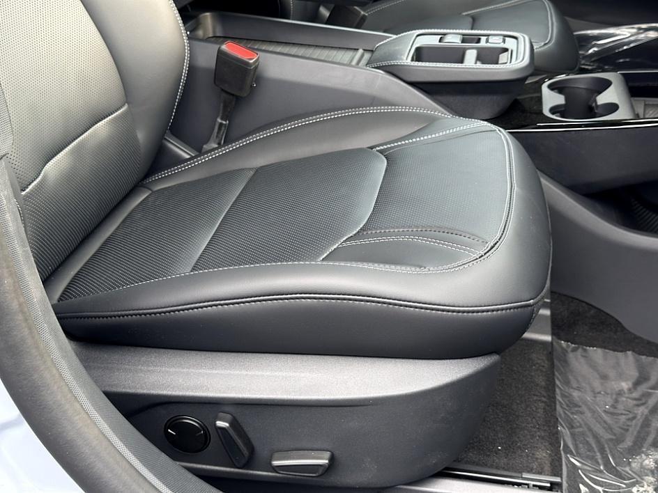 new 2025 Ford Mustang Mach-E car, priced at $49,519