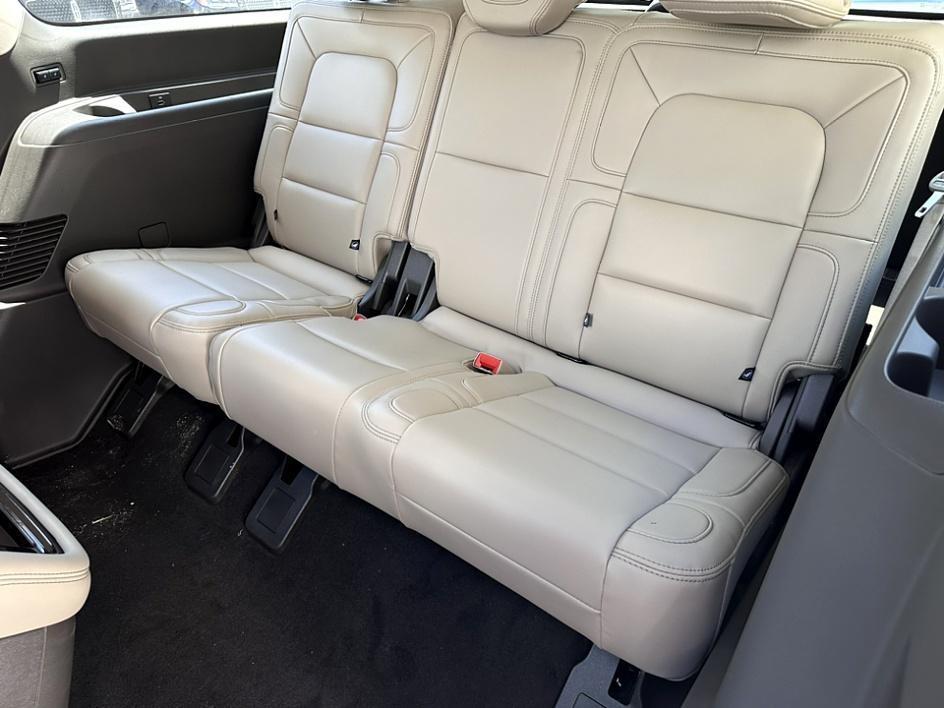 new 2024 Lincoln Navigator L car, priced at $85,446