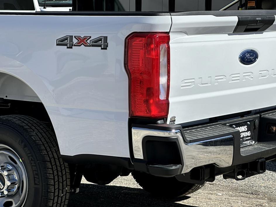 new 2024 Ford F-250 car, priced at $41,148