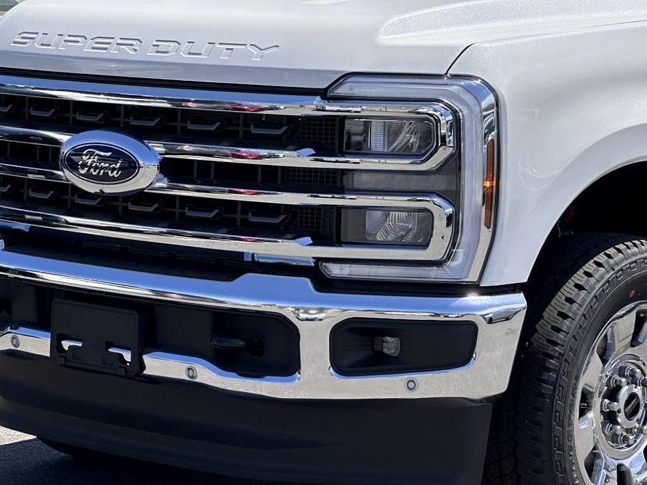 new 2025 Ford F-350 car, priced at $97,902