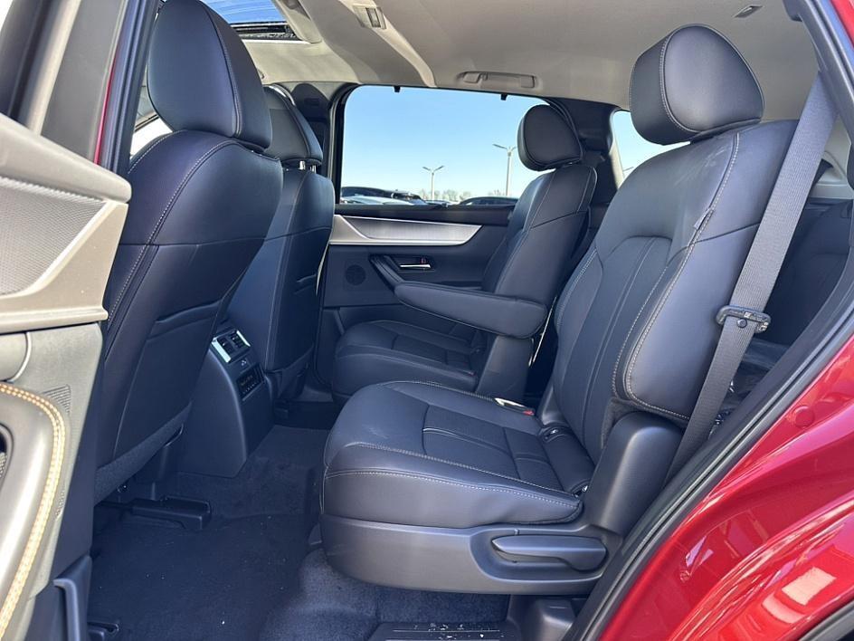 new 2025 Mazda CX-90 PHEV car, priced at $51,555