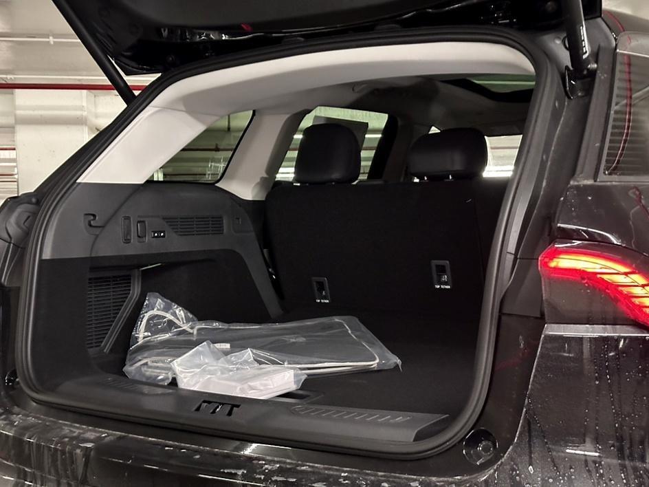 new 2025 Lincoln Nautilus car, priced at $54,326