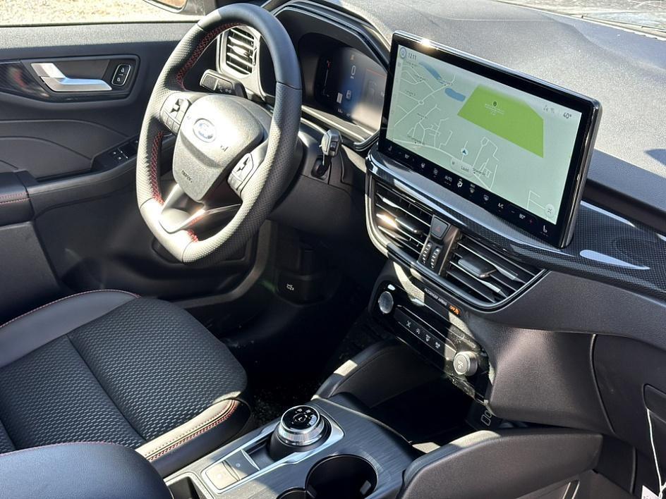 new 2025 Ford Escape car, priced at $33,925