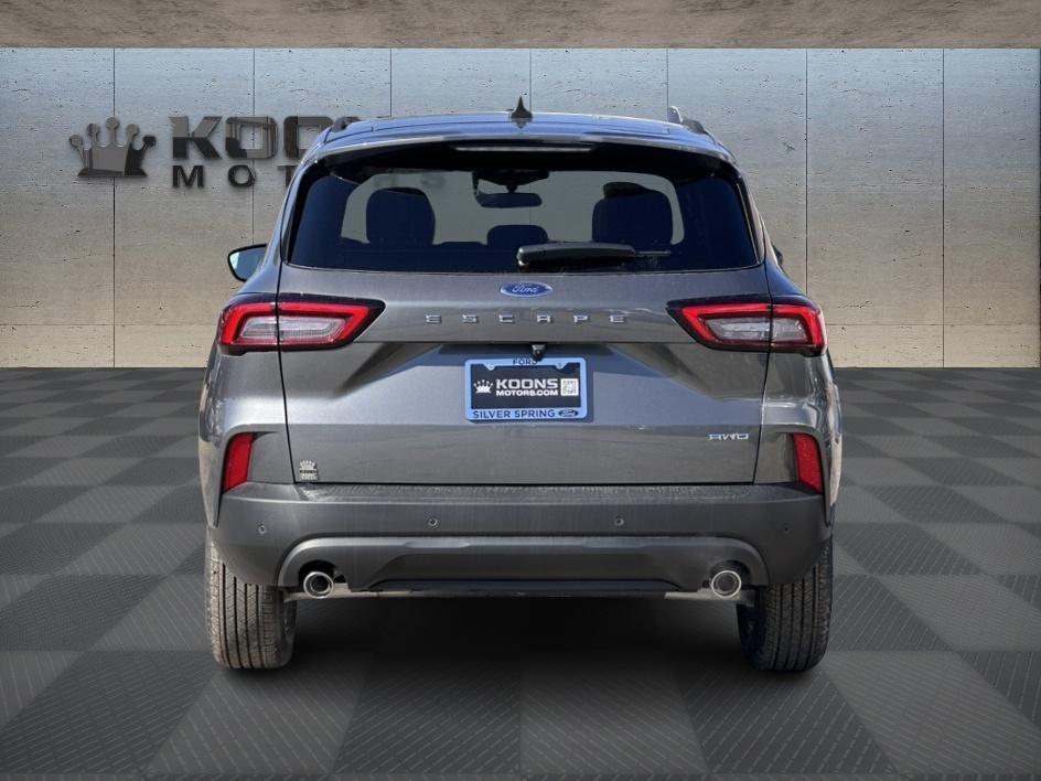 new 2025 Ford Escape car, priced at $33,925