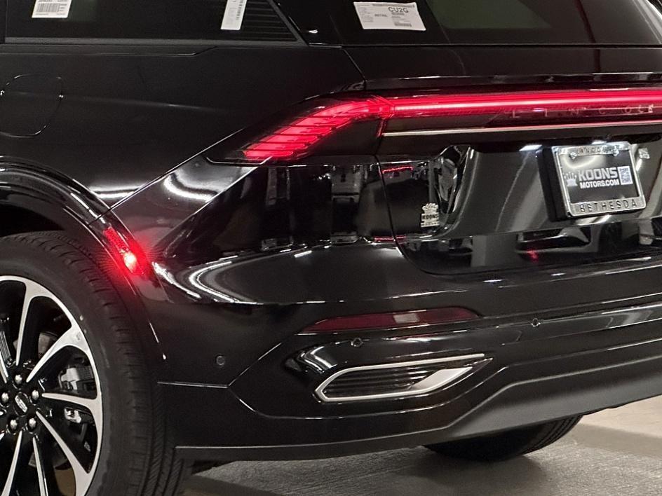new 2024 Lincoln Nautilus car, priced at $67,619