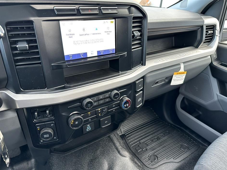 new 2024 Ford F-250 car, priced at $40,796