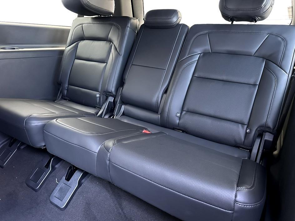 new 2025 Lincoln Navigator L car, priced at $109,545