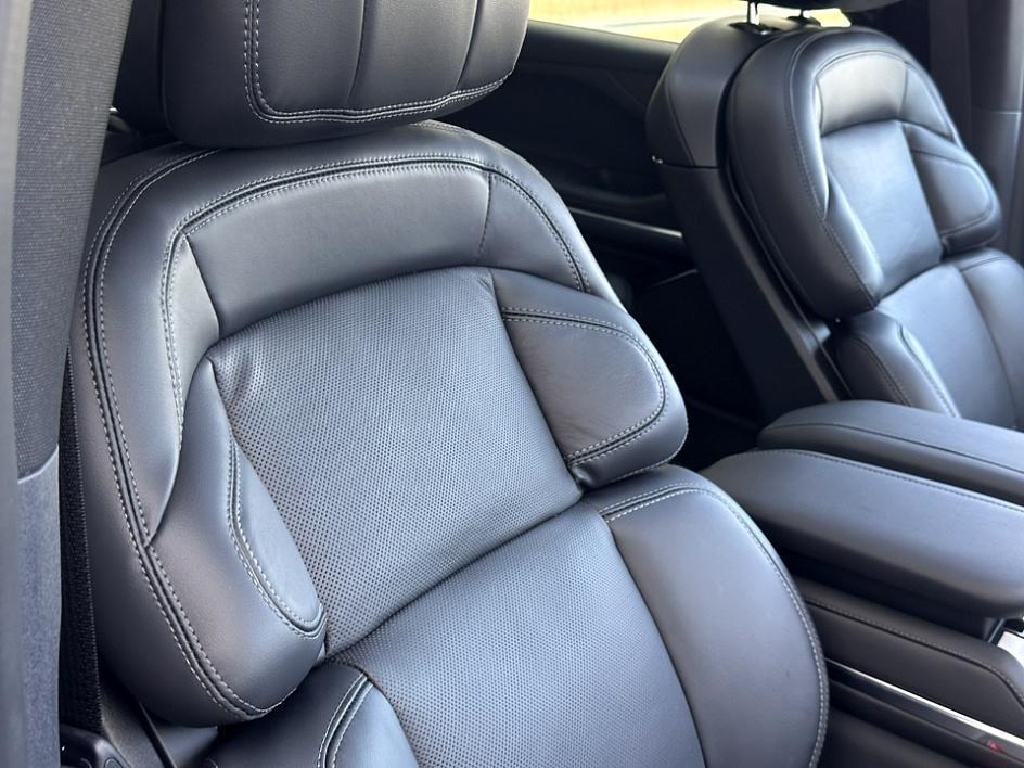 new 2025 Lincoln Navigator L car, priced at $109,545