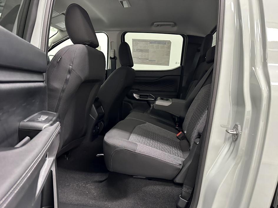 new 2024 Ford Ranger car, priced at $40,999