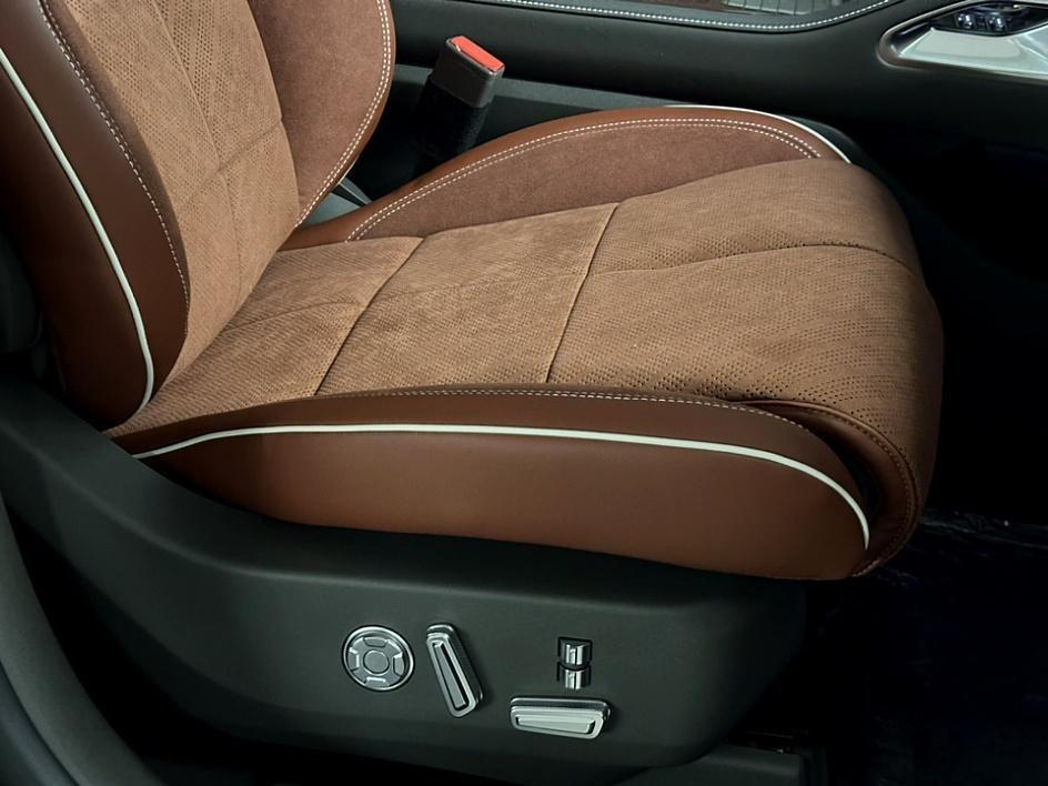 new 2024 Lincoln Nautilus car, priced at $68,880