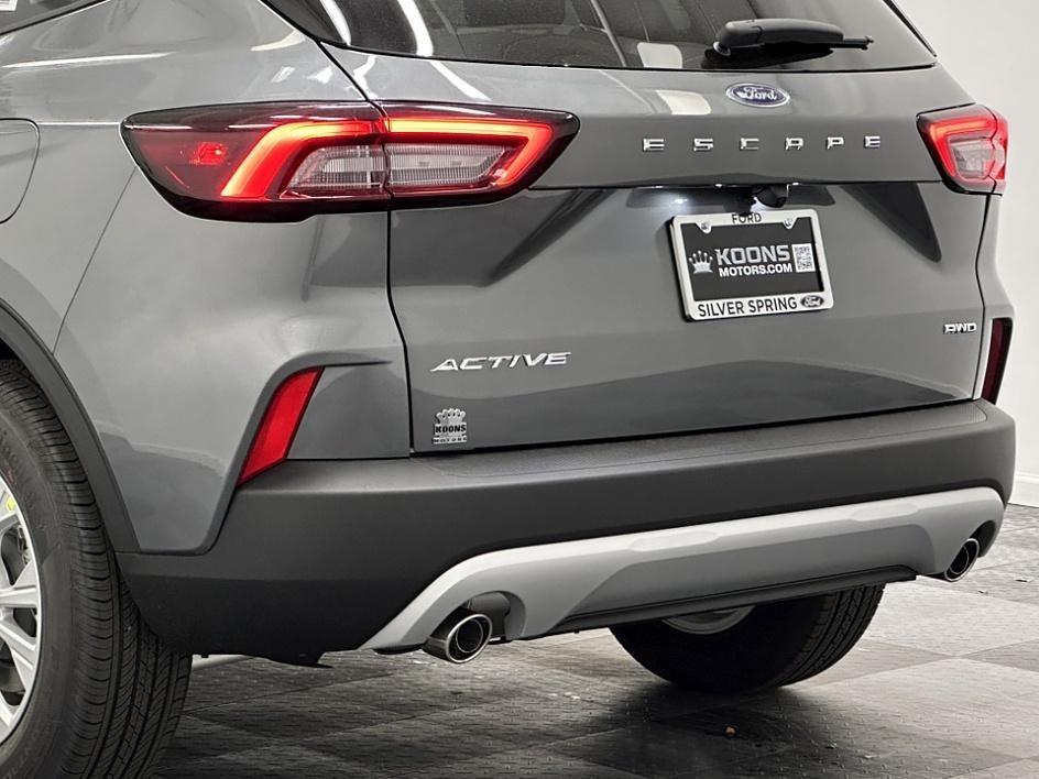 new 2025 Ford Escape car, priced at $29,563