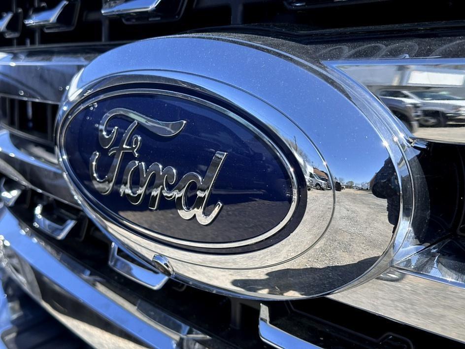 new 2025 Ford F-250 car, priced at $83,590