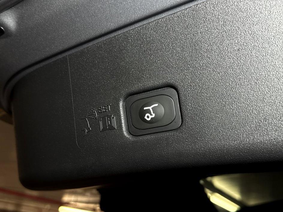 new 2024 Lincoln Nautilus car, priced at $55,567