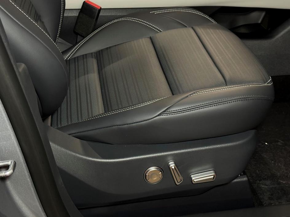 new 2024 Lincoln Nautilus car, priced at $55,567