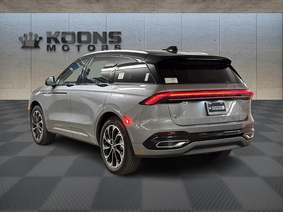 new 2024 Lincoln Nautilus car, priced at $55,567