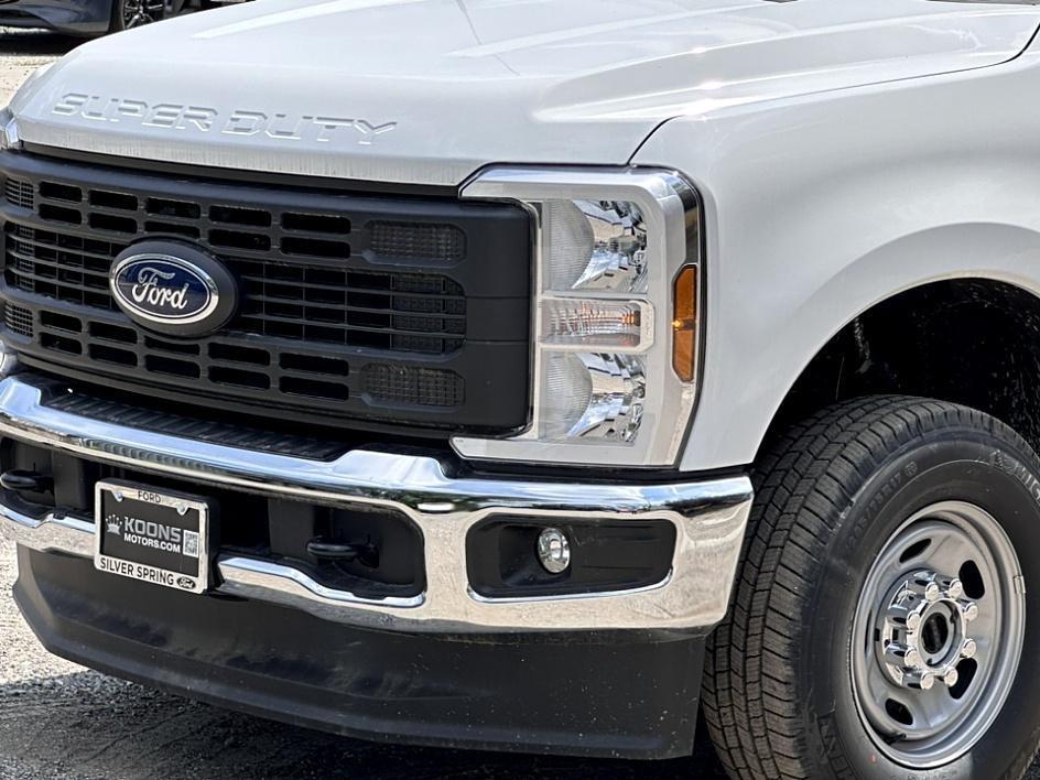 new 2024 Ford F-250 car, priced at $40,500