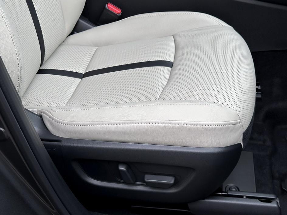 new 2025 Mazda CX-90 car, priced at $39,335
