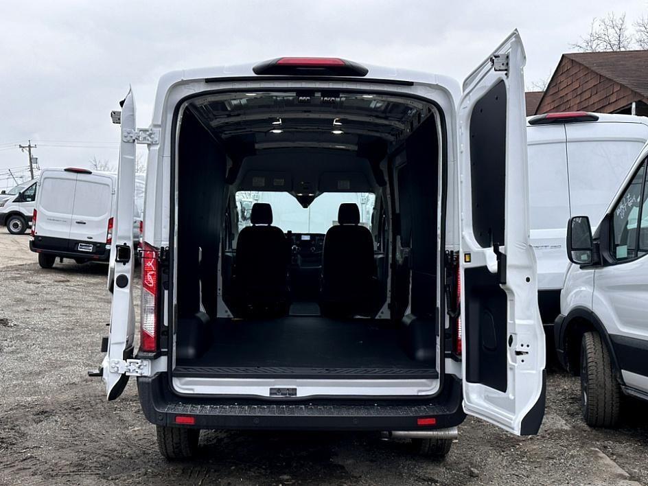 new 2024 Ford Transit-250 car, priced at $40,924