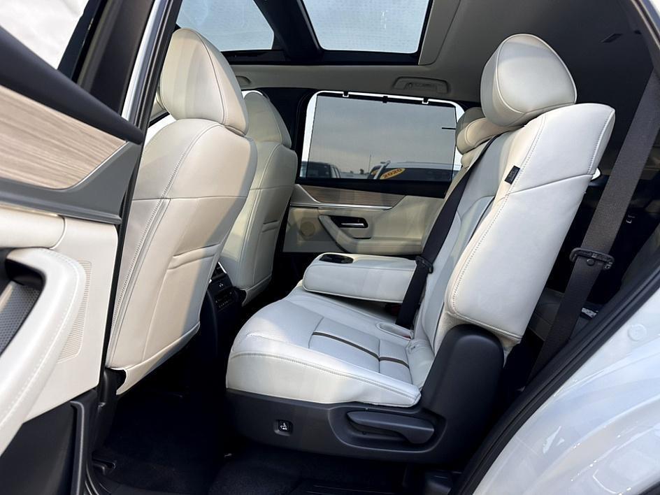 new 2025 Mazda CX-90 car, priced at $53,345