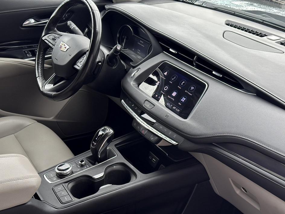 used 2019 Cadillac XT4 car, priced at $21,000