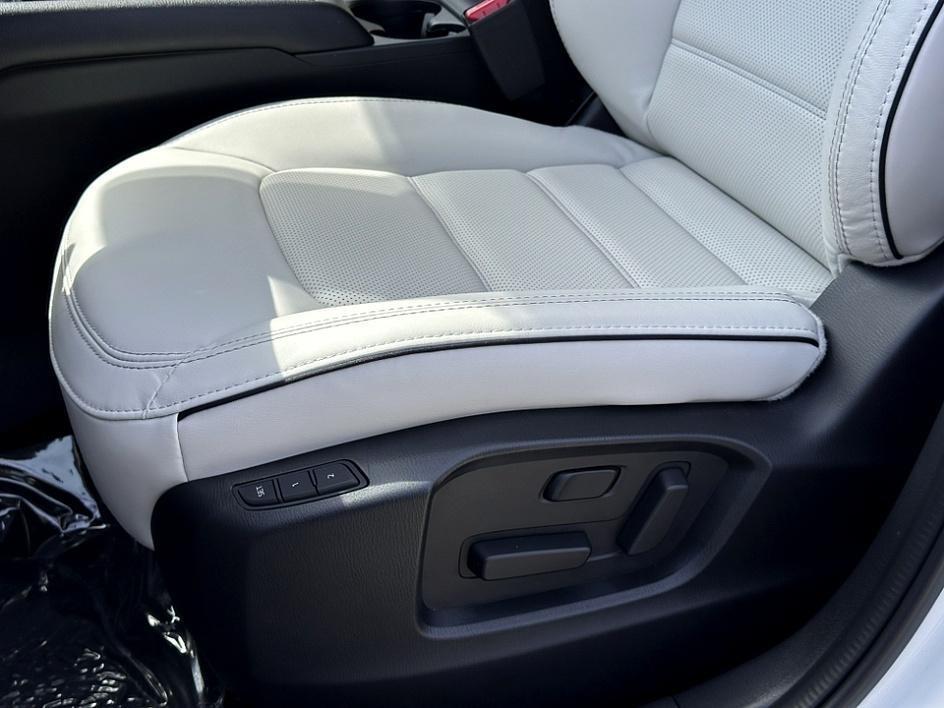 new 2025 Mazda CX-5 car, priced at $33,550