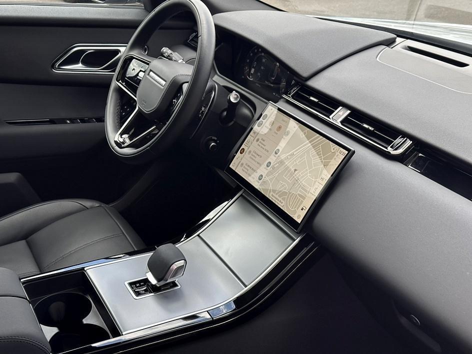 used 2025 Land Rover Range Rover Velar car, priced at $55,000