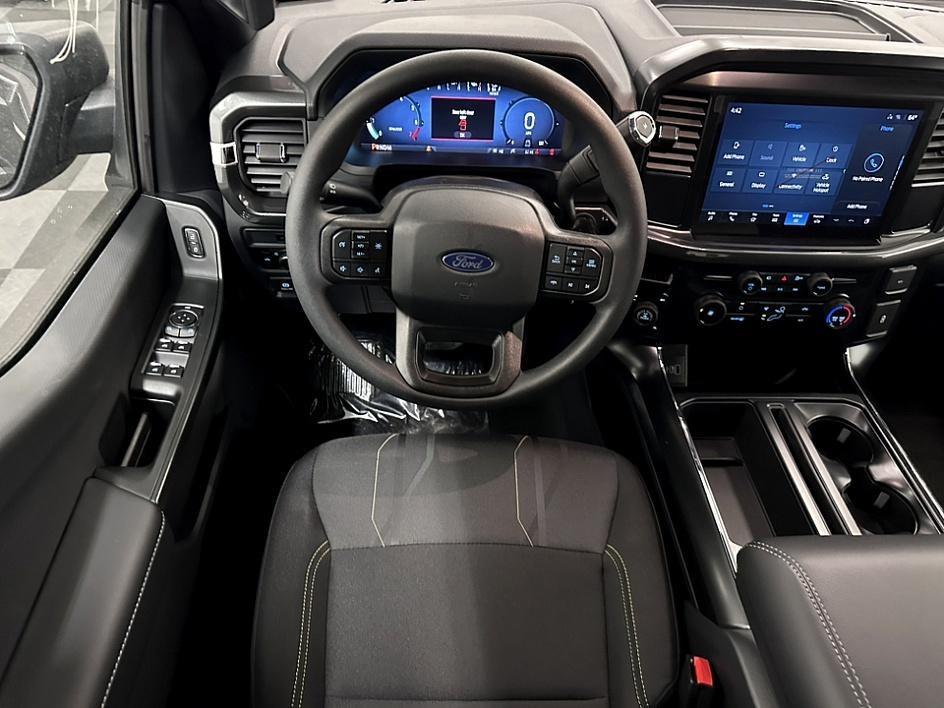 new 2025 Ford F-150 car, priced at $45,016