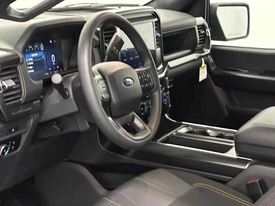 new 2025 Ford F-150 car, priced at $45,016