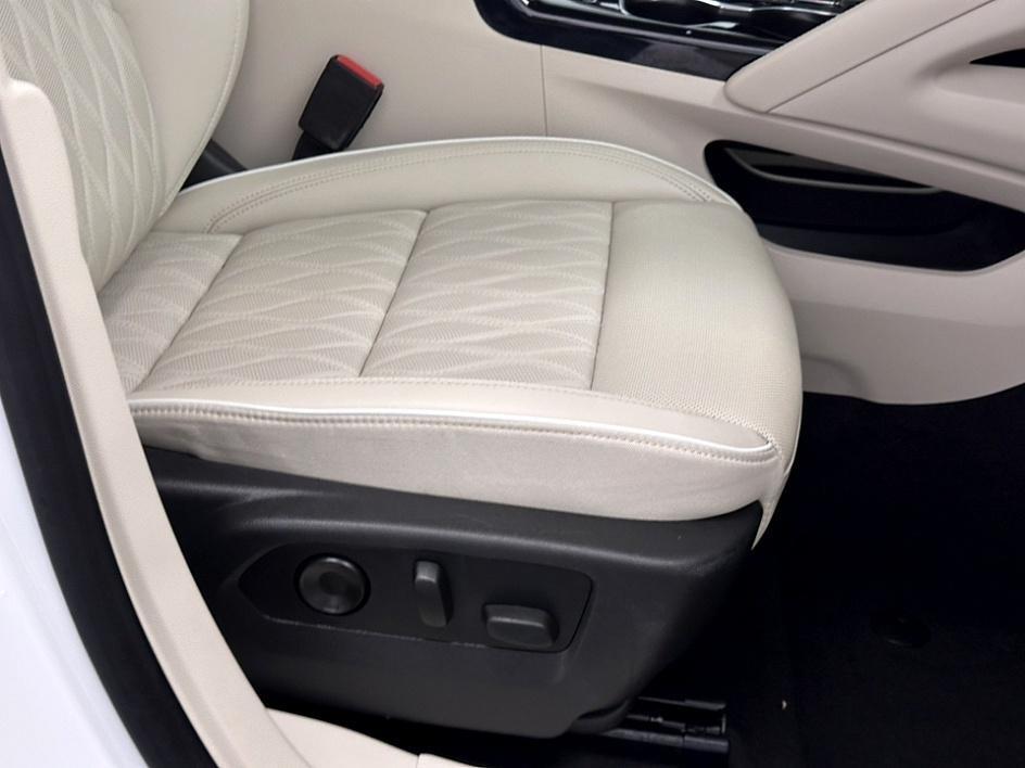 used 2021 Buick Envision car, priced at $24,500
