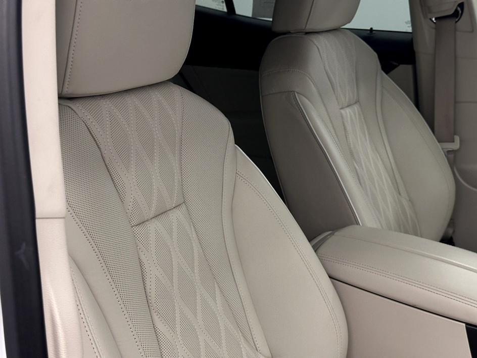 used 2021 Buick Envision car, priced at $24,500