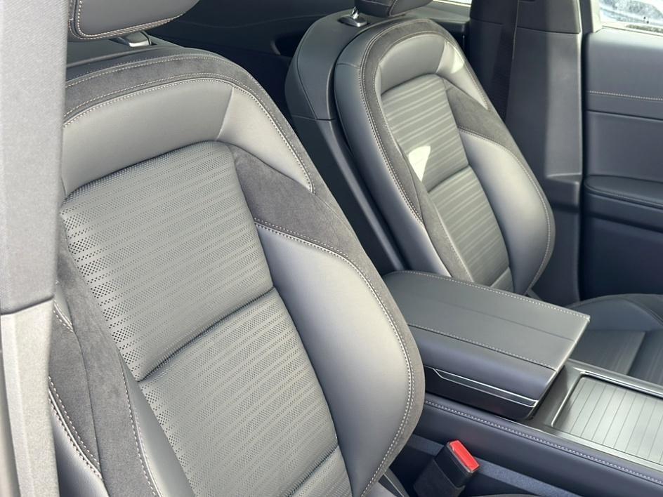 new 2025 Lincoln Nautilus car, priced at $61,071