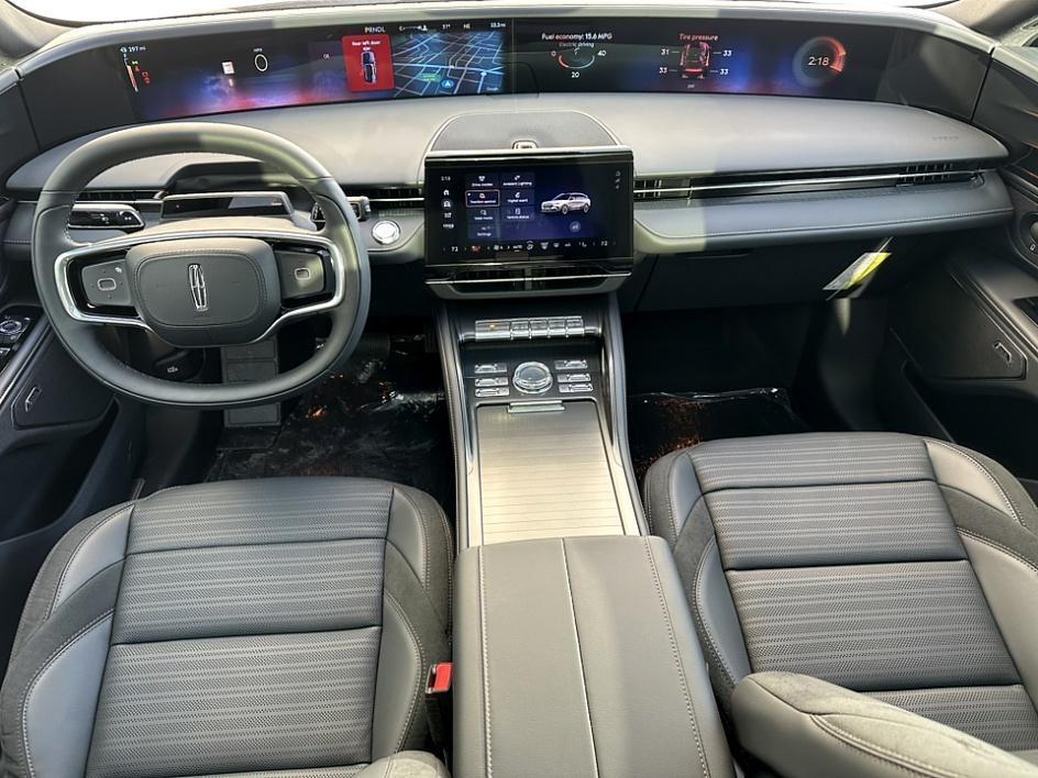 new 2025 Lincoln Nautilus car, priced at $61,071