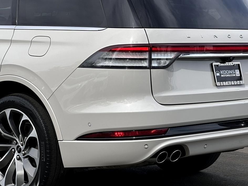 used 2021 Lincoln Aviator car, priced at $40,000