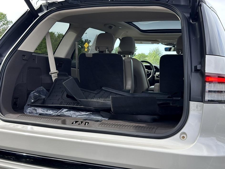 used 2021 Lincoln Aviator car, priced at $40,000