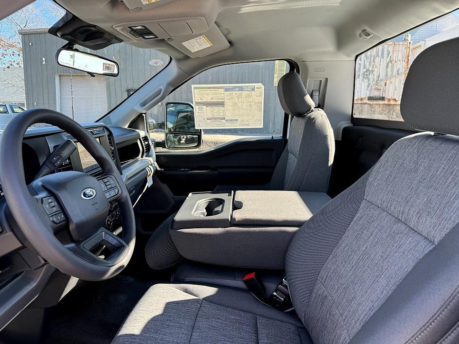 new 2024 Ford F-250 car, priced at $41,371