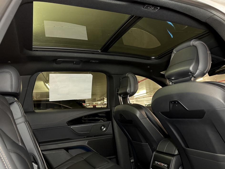 new 2025 Lincoln Nautilus car, priced at $55,796