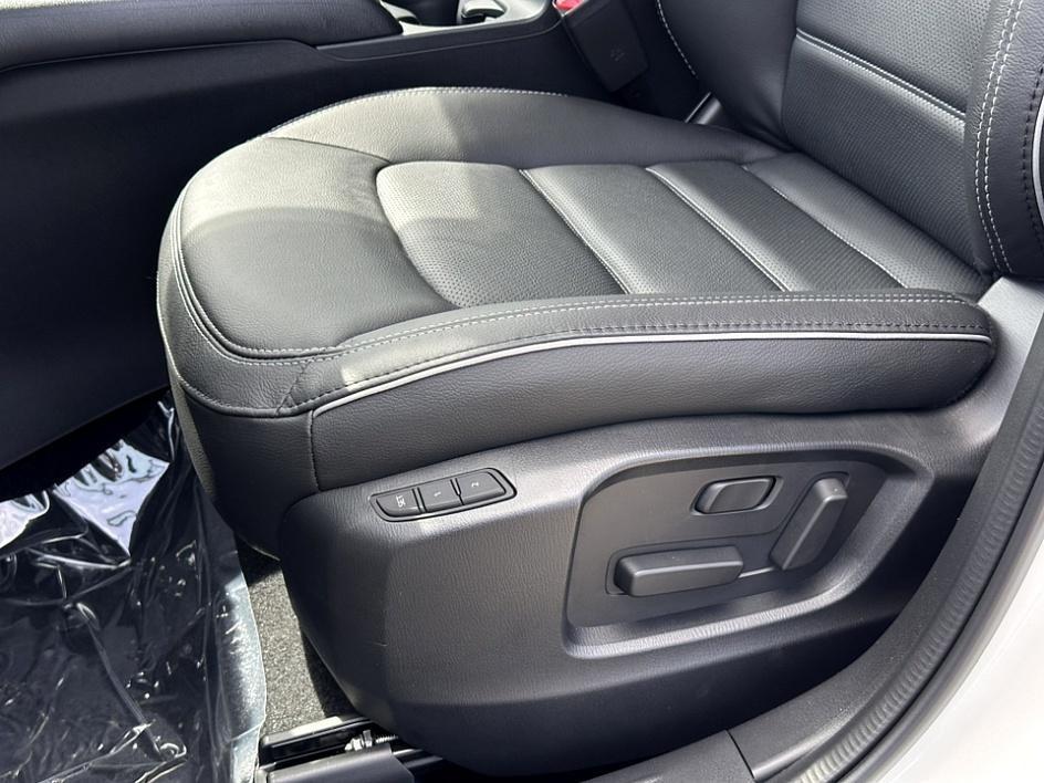 new 2025 Mazda CX-5 car, priced at $33,778