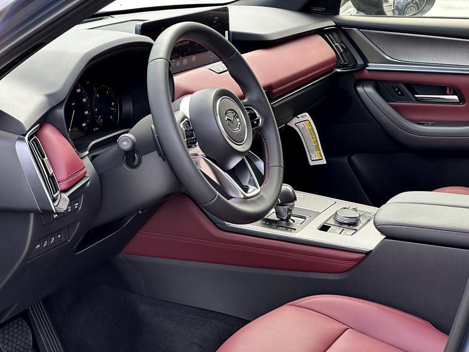 new 2025 Mazda CX-70 car, priced at $50,028