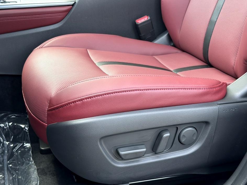 new 2025 Mazda CX-70 car, priced at $50,028