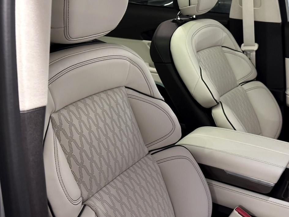 new 2024 Lincoln Nautilus car, priced at $71,651