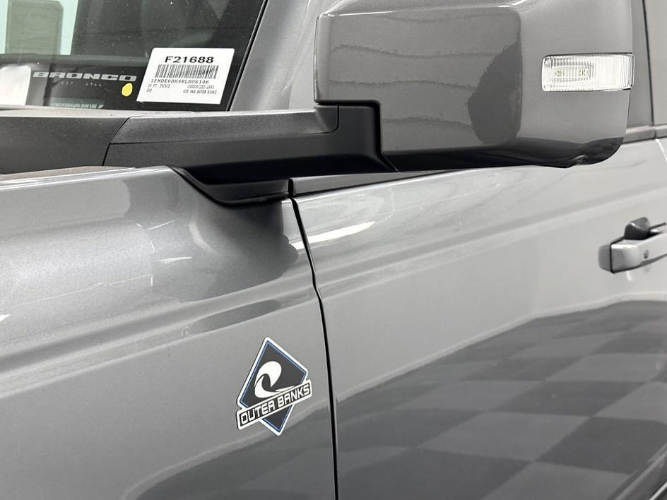 new 2024 Ford Bronco car, priced at $52,016