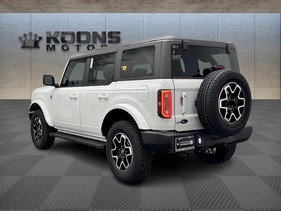new 2024 Ford Bronco car, priced at $49,632