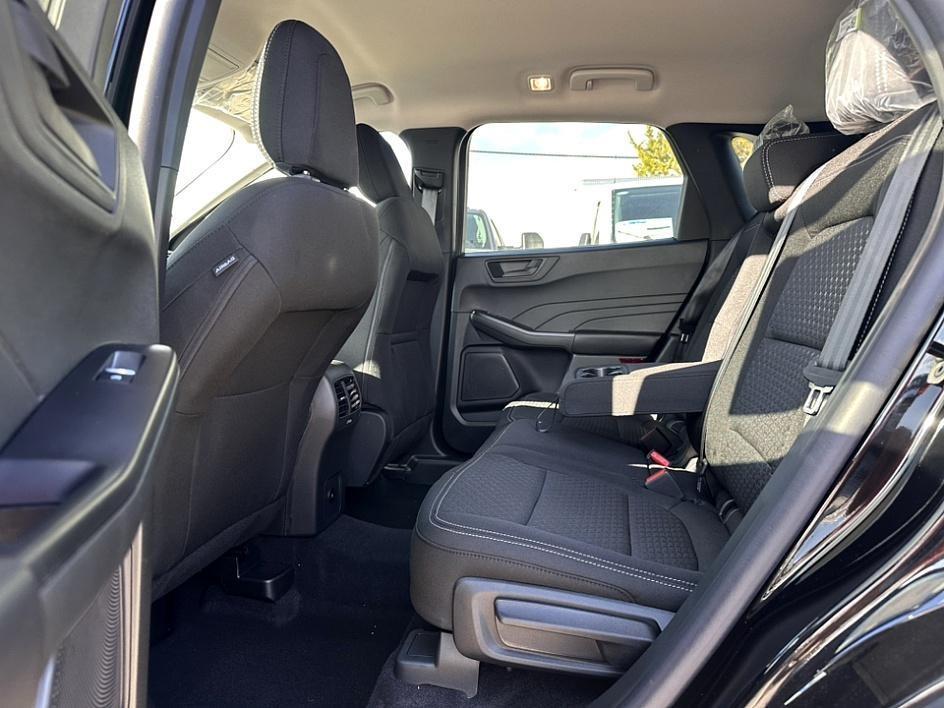 new 2025 Ford Escape car, priced at $30,915