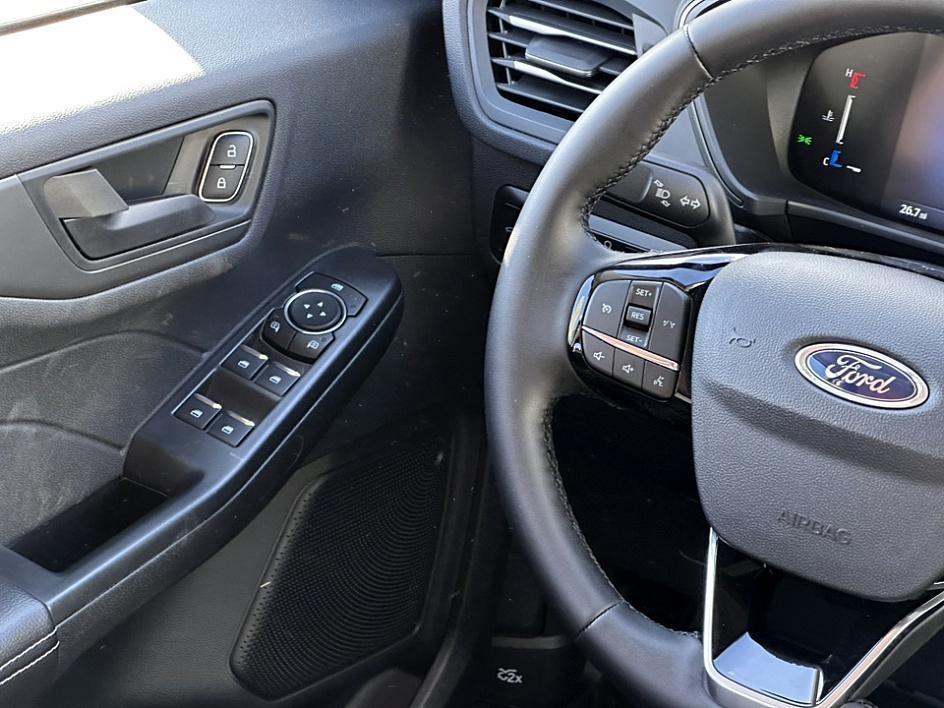 new 2025 Ford Escape car, priced at $30,915