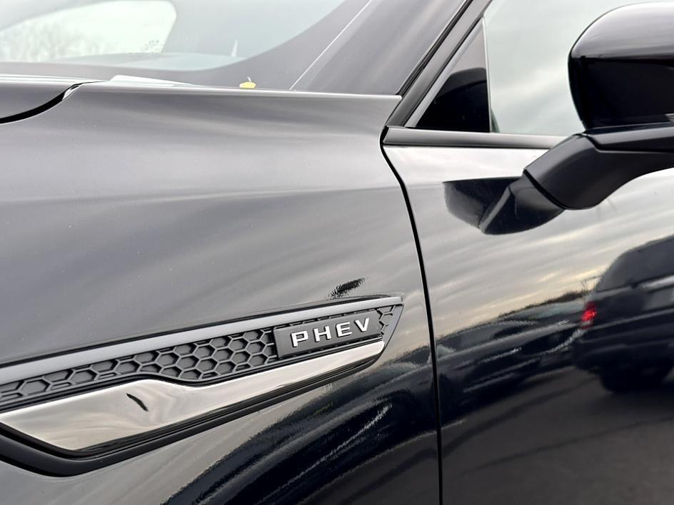 new 2025 Mazda CX-90 car, priced at $55,222